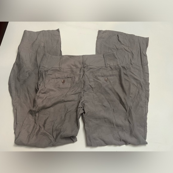 BCBG MaxAzrie pants, size 4 - Picture 4 of 5